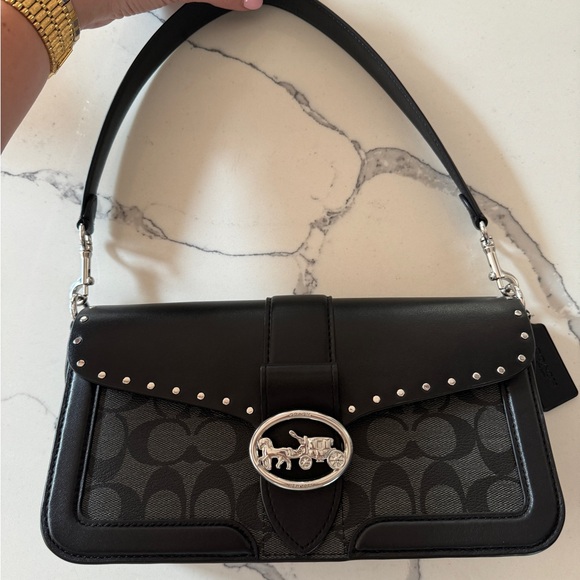 Coach Handbags - Coach Georgie shoulder bag 5605 in black smooth leather and graphite signature